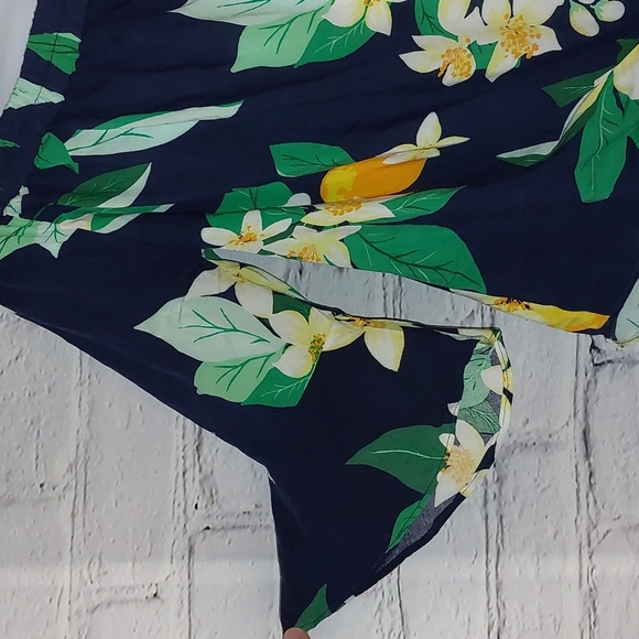 Blue Floral Lemon Print Off the Shoulder Top Old Navy XS Extra Small - Picture 3 of 6
